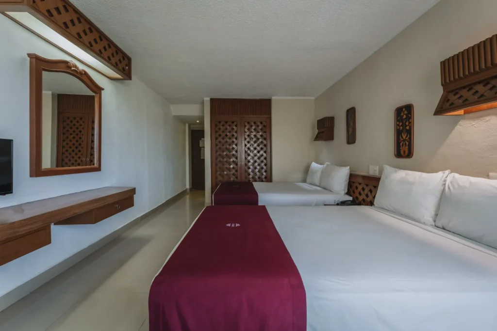 Habitación Doble Estándar con dos camas matrimoniales