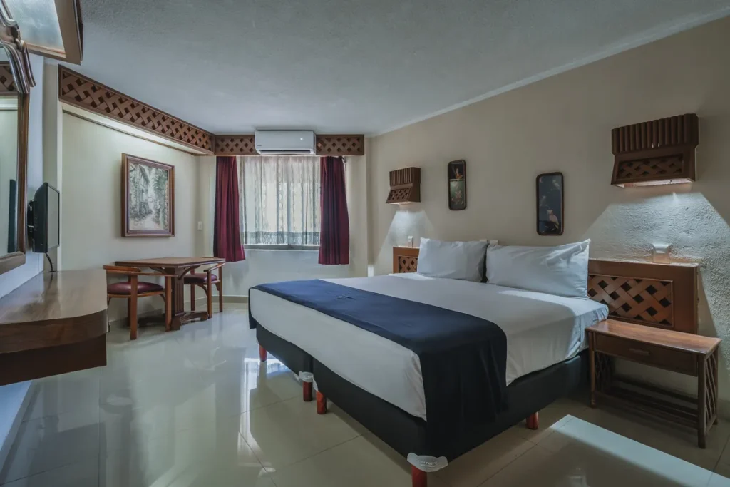 Habitación Estándar King con mesa de trabajo